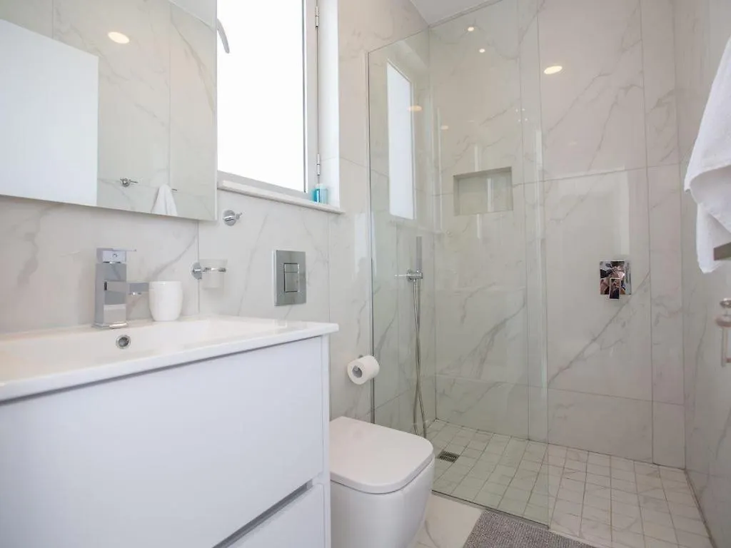 Villa Manta Agrotikos - Stunning 3 Bedroom Protaras Villa With Pool - Close To The Beach