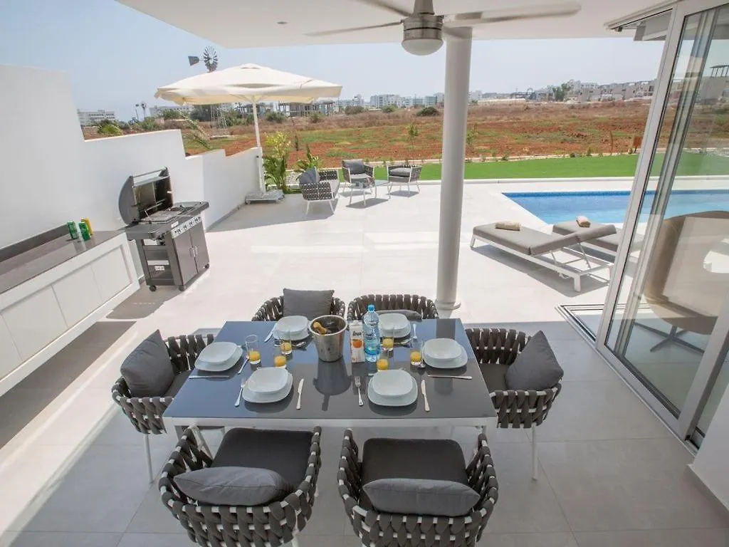 Villa Manta Agrotikos - Stunning 3 Bedroom Protaras Villa With Pool - Close To The Beach 0*,