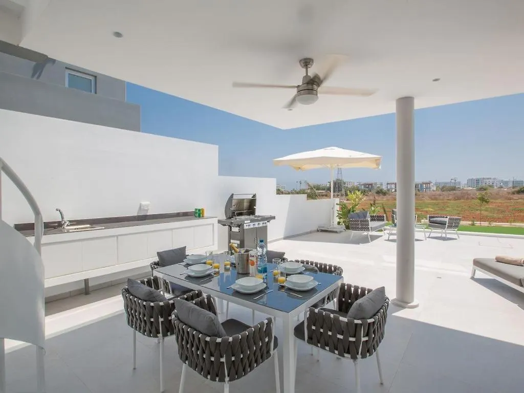 Villa Manta Agrotikos - Stunning 3 Bedroom Protaras Villa With Pool - Close To The Beach