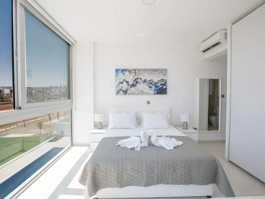 Villa Manta Agrotikos - Stunning 3 Bedroom Protaras Villa With Pool - Close To The Beach Cypern