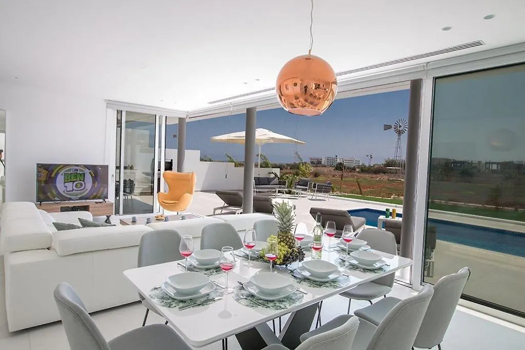 Villa Manta Agrotikos - Stunning 3 Bedroom Protaras Villa With Pool - Close To The Beach